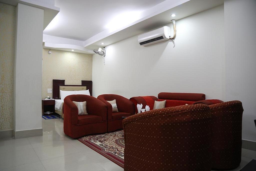 Hotel City Plaza Jessore ภายนอก รูปภาพ