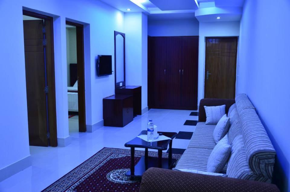Hotel City Plaza Jessore ภายนอก รูปภาพ