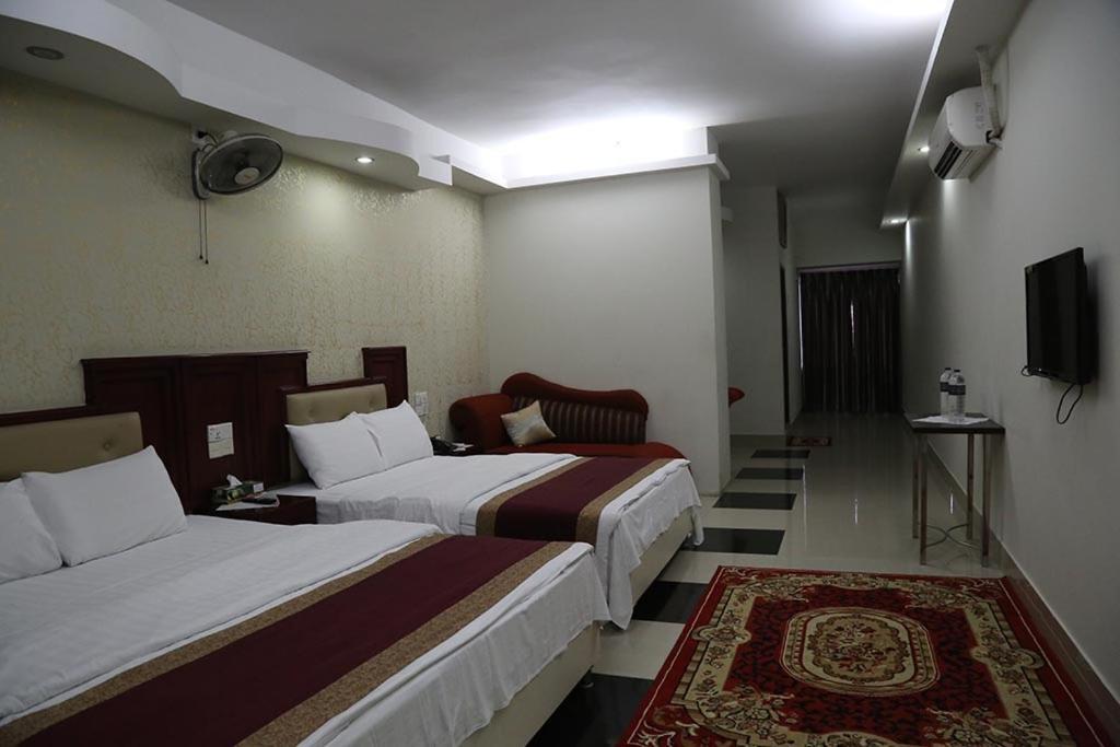 Hotel City Plaza Jessore ภายนอก รูปภาพ